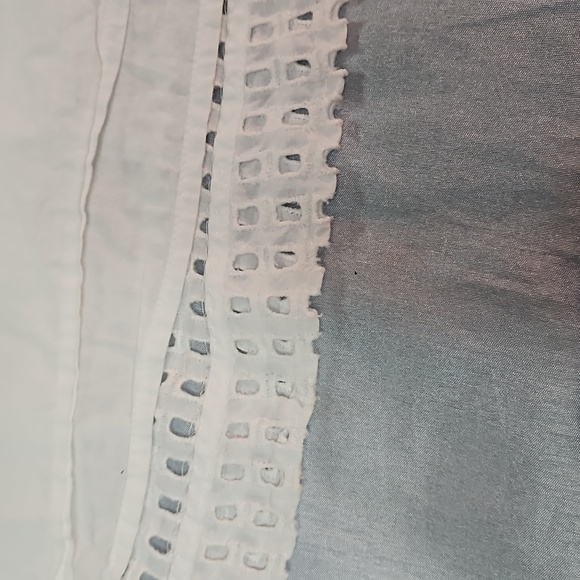 Crown & Ivy White Eyelet Skirt - Picture 6 of 7